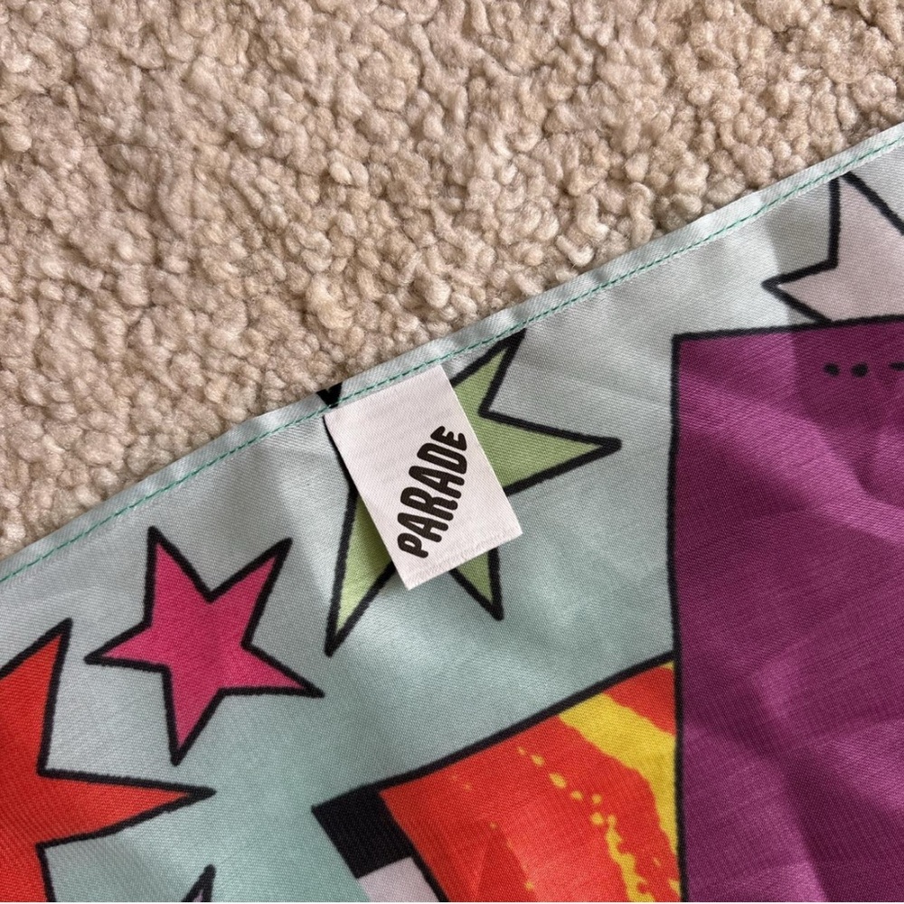 Colorful Parade Scarf! - Picture 7 of 8